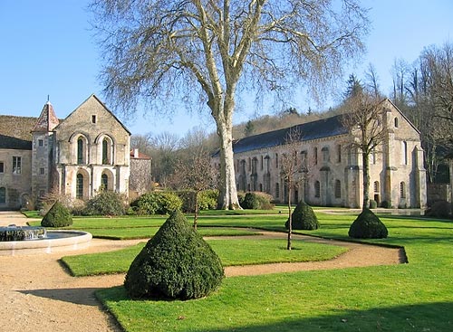 abbaye en bourgogne